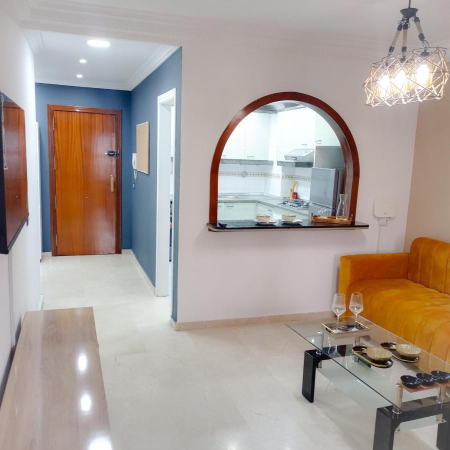 Nouveau Appartement Au Plein Centre Ville En Face Hilton Tanger Extérieur photo